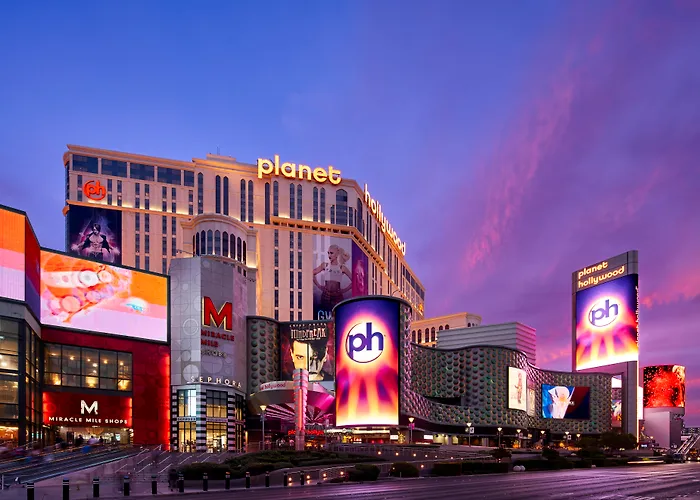 Top Hotels on Harmon Ave Las Vegas for a Luxurious Getaway