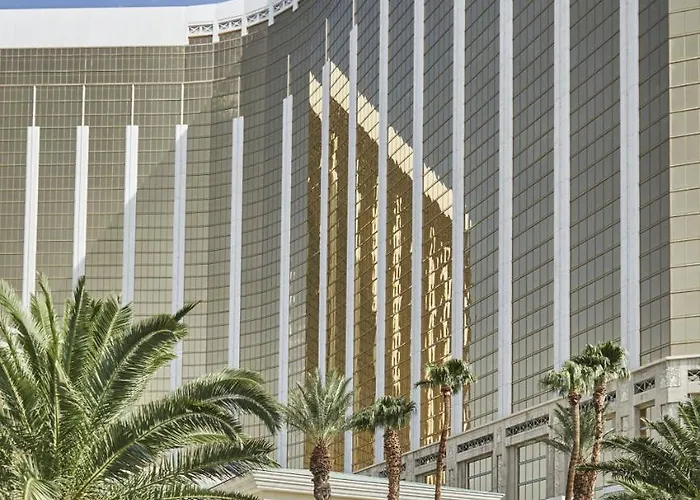 Discover the Best Romantic Las Vegas Hotels for Your Next Trip